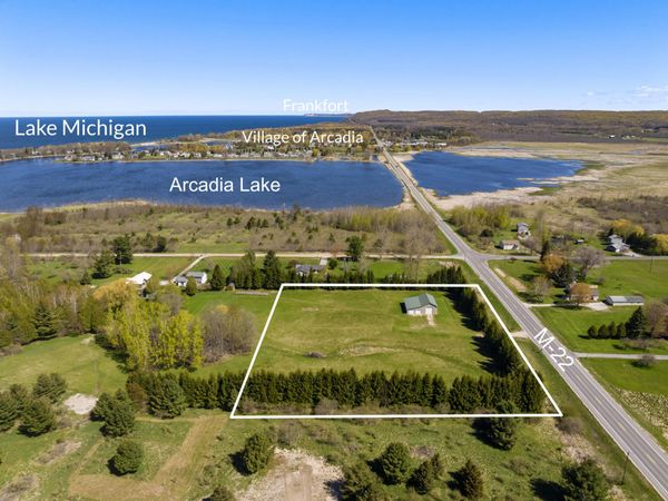 000 Northwood Highway, Arcadia, MI 49613
