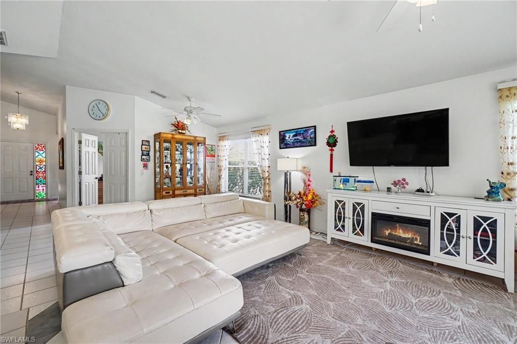 15212 Palm Isle Dr , Fort Myers, FL 33919 Photo