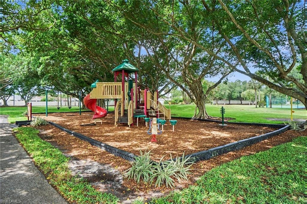 15212 Palm Isle Dr , Fort Myers, FL 33919 Photo