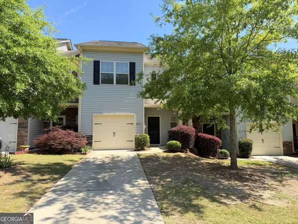 591 Oakside Place, Acworth, GA 30102