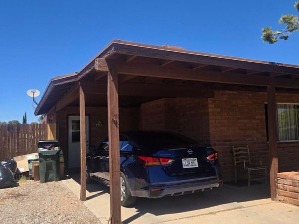 583 HEGGE Drive, Sierra Vista, AZ 85635