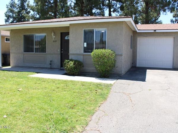 1689 Moreno Drive, Simi Valley, CA 93063