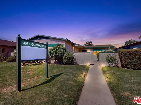 1457 E Chapman Avenue, Fullerton, CA 92831
