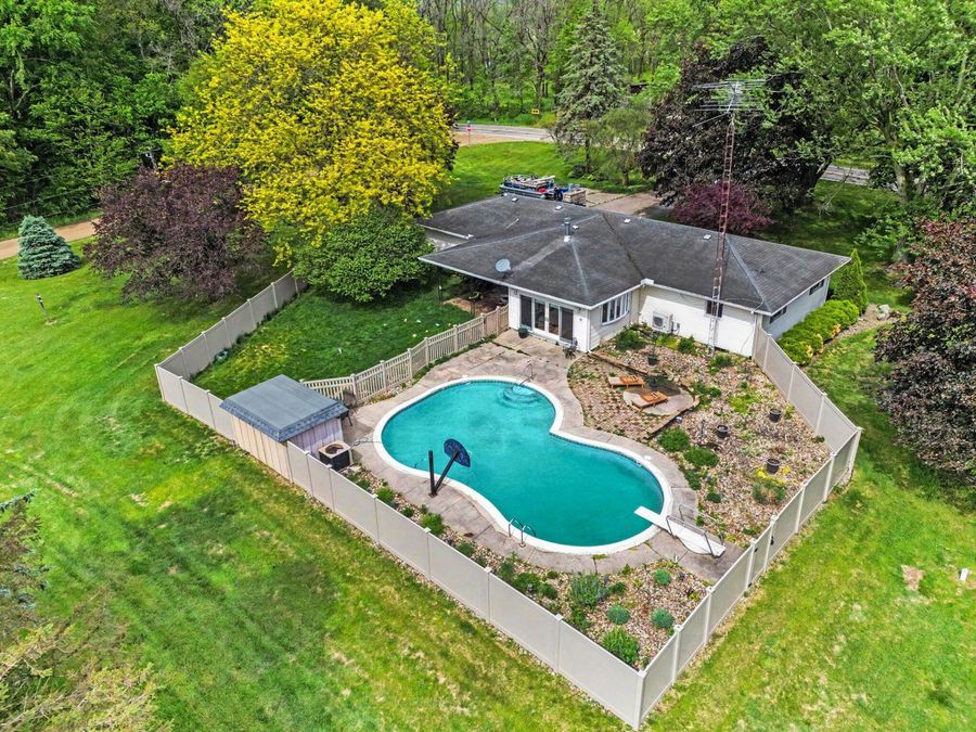 Property Image 36