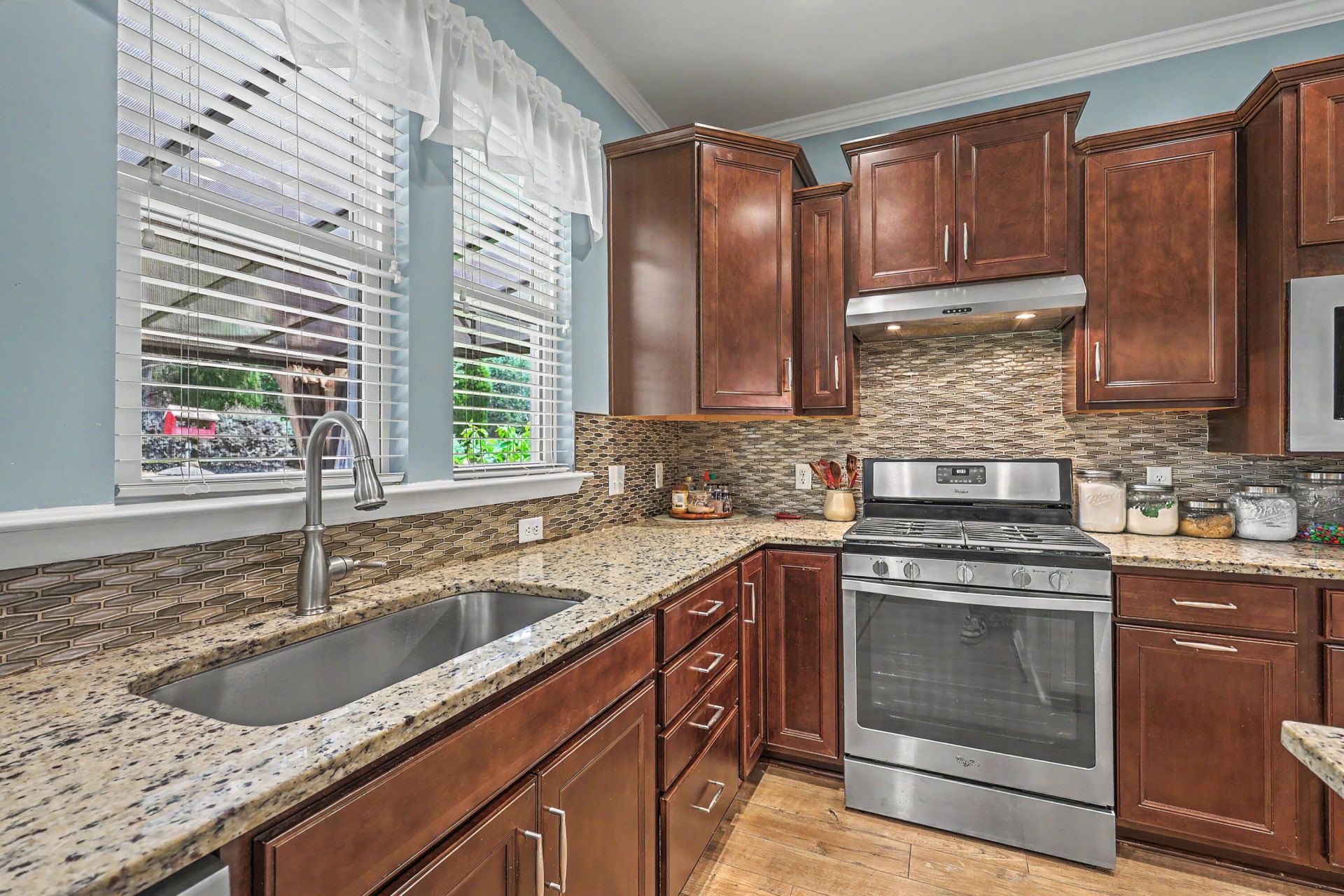 614 Battery Edge Drive Photo 15