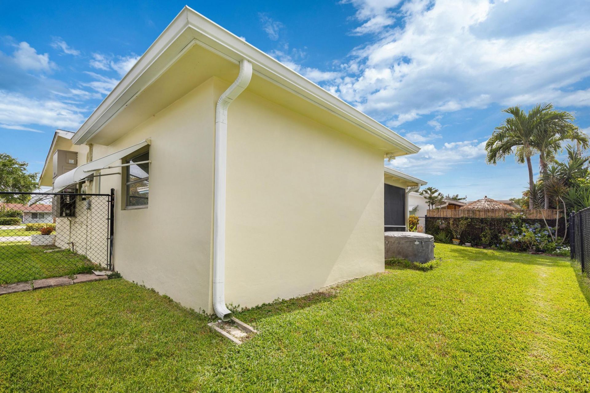 2707 NW 53rd Street, Fort Lauderdale, FL 33309 Photo