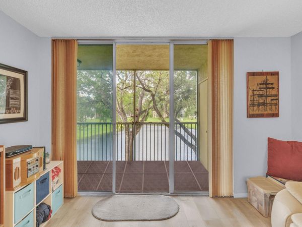 3361 NW 47th Terrace, Unit 231, Lauderdale Lakes, FL 33319