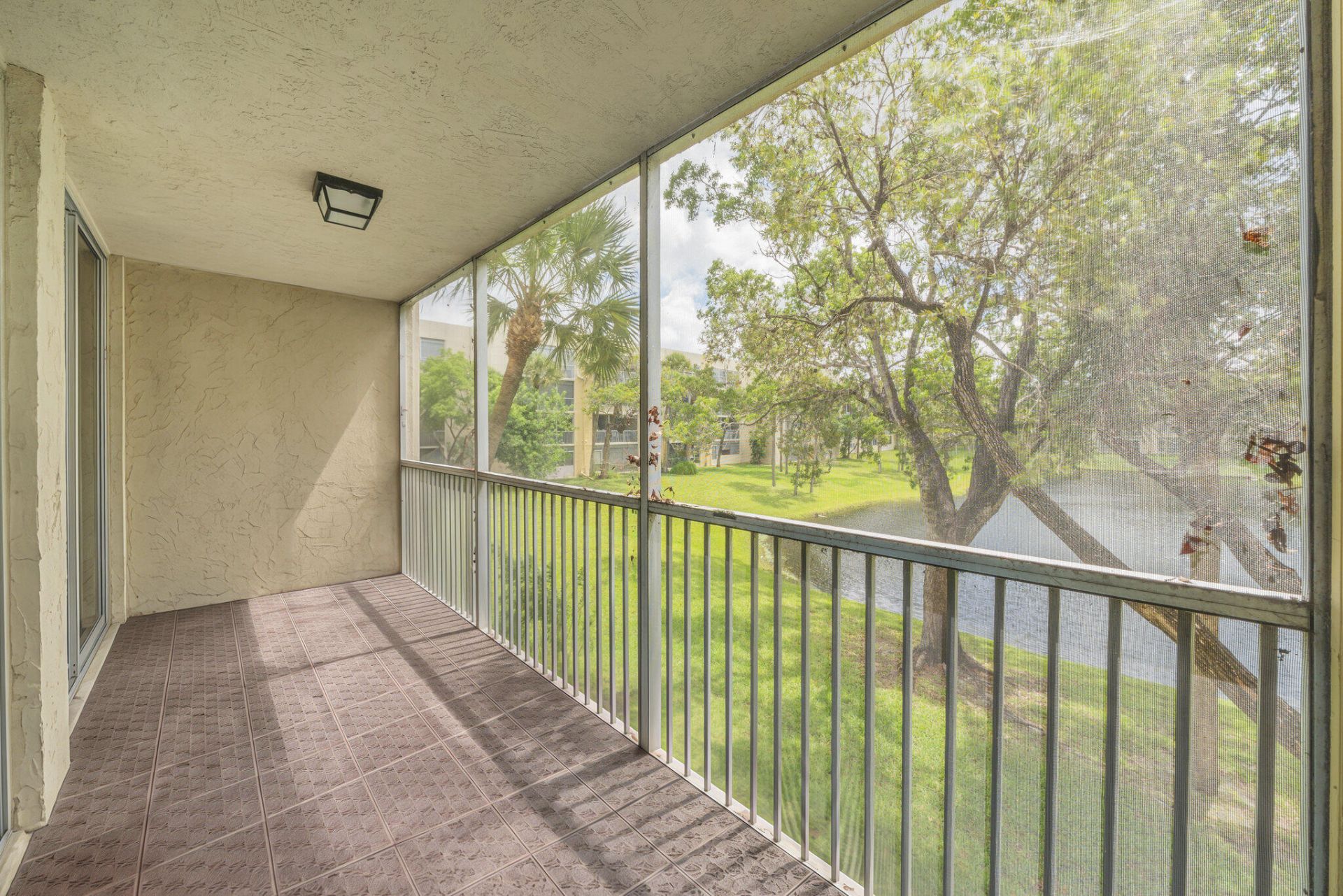 3361 NW 47th Terrace, Unit 231, Lauderdale Lakes, FL 33319 Photo