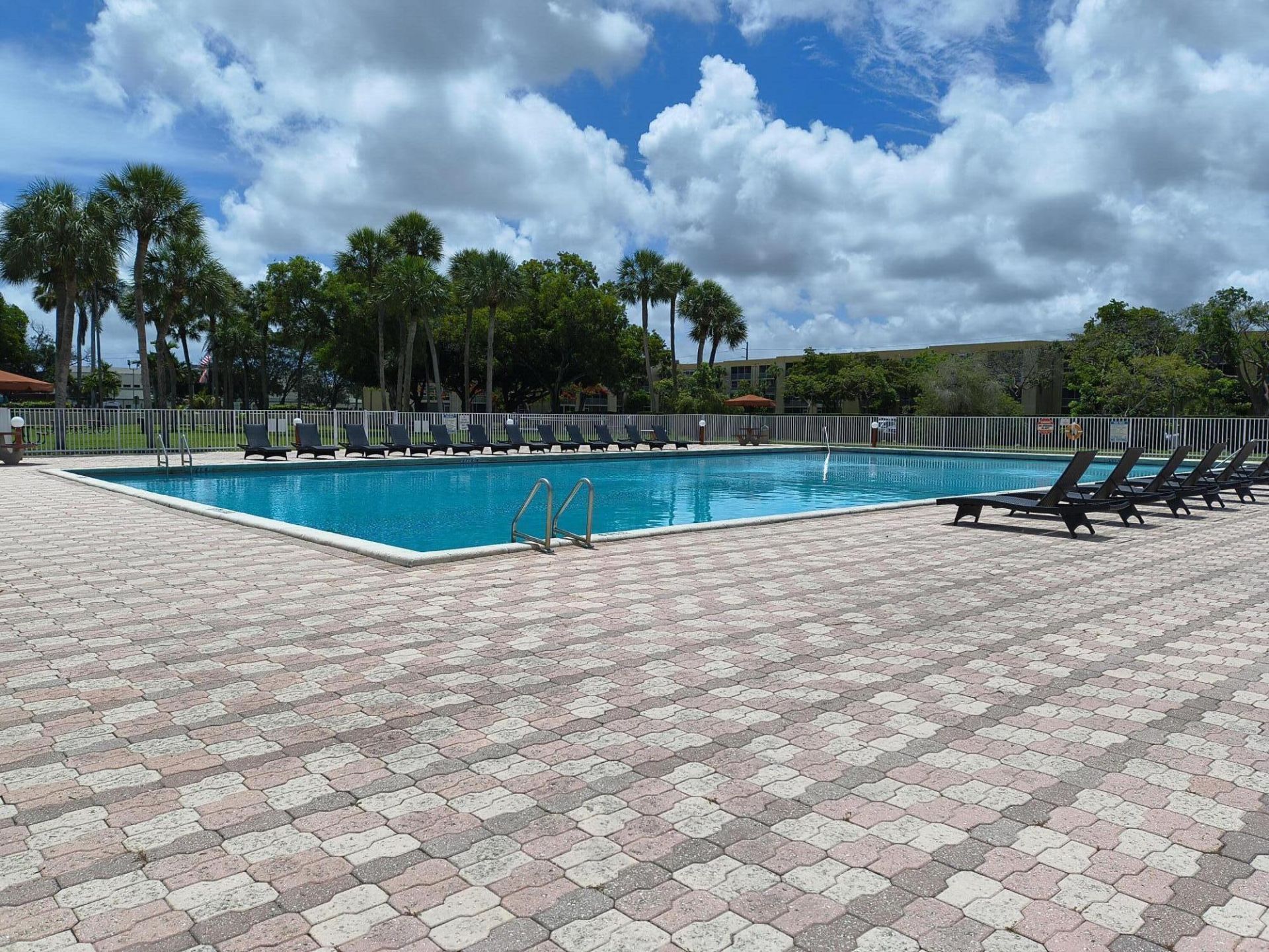 3361 NW 47th Terrace, Unit 231, Lauderdale Lakes, FL 33319 Photo