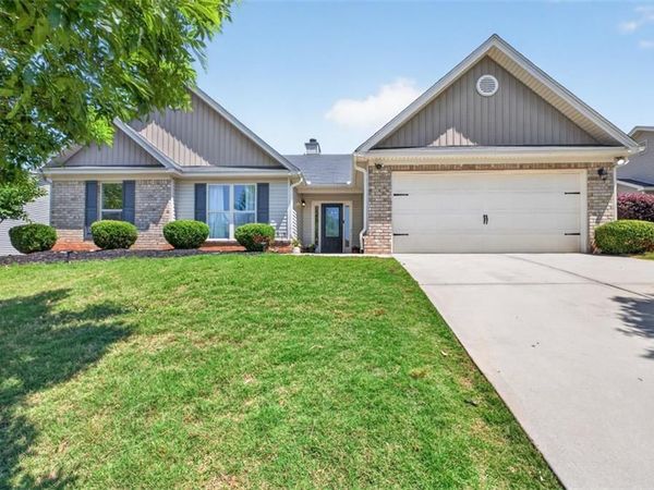 558 River Mist Circle , Jefferson, GA 30549