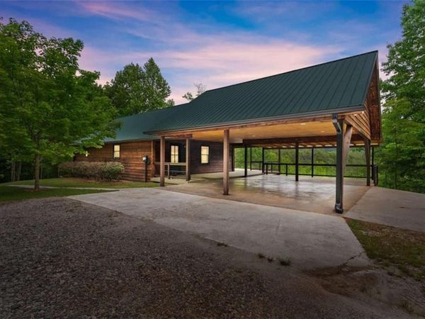 707 S Fern Cove Road S, Sautee Nacoochee, GA 30571