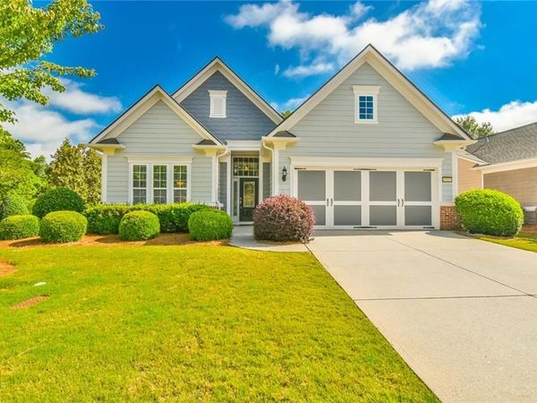 5907 Chimney Rock Drive, Hoschton, GA 30548
