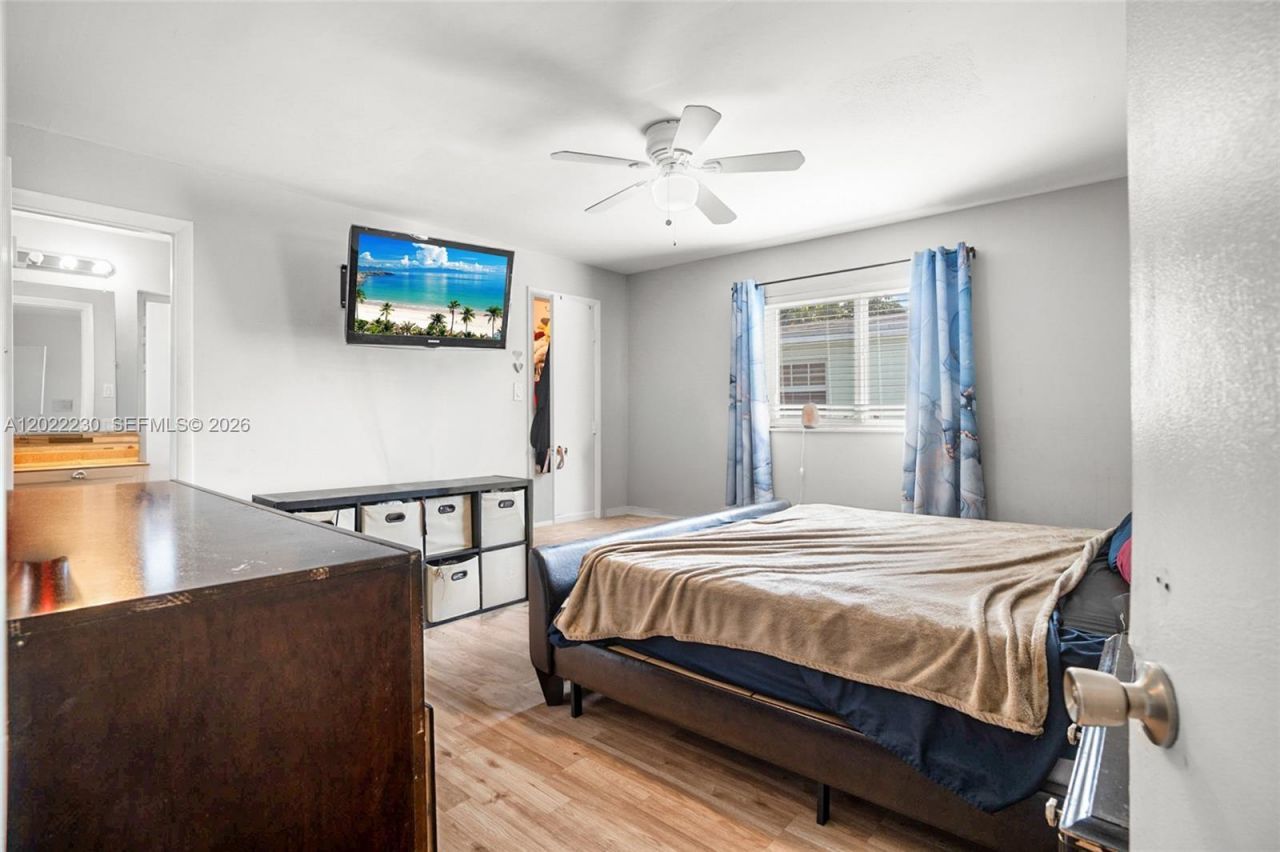 6667 NW 1st St , Margate, FL 33063 Photo