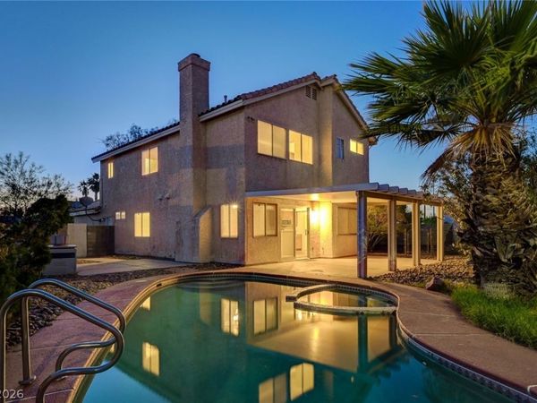 2462 Cavern Cove Way , Las Vegas, NV 89156