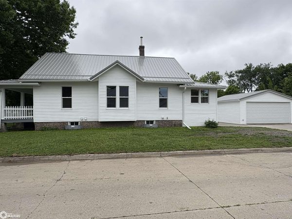 600 S 5Th Street, Fairfield, IA 52556