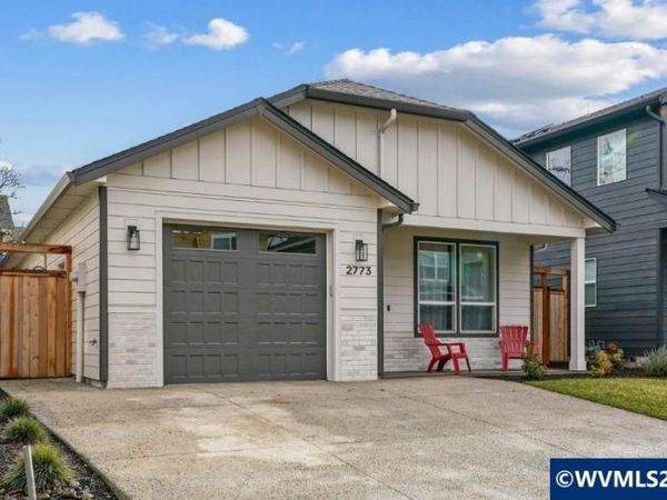 2773 Basalt Ct NE, Salem, OR 97301