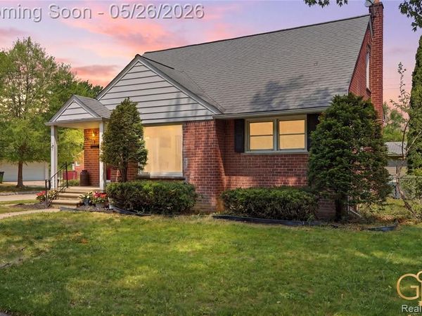 27564 W Chicago Street , Livonia, MI 48150