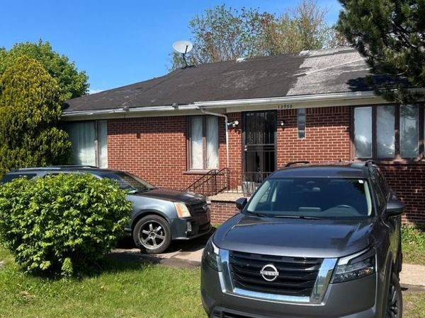 12940 -12950 John R Street , Highland Park, MI 48203