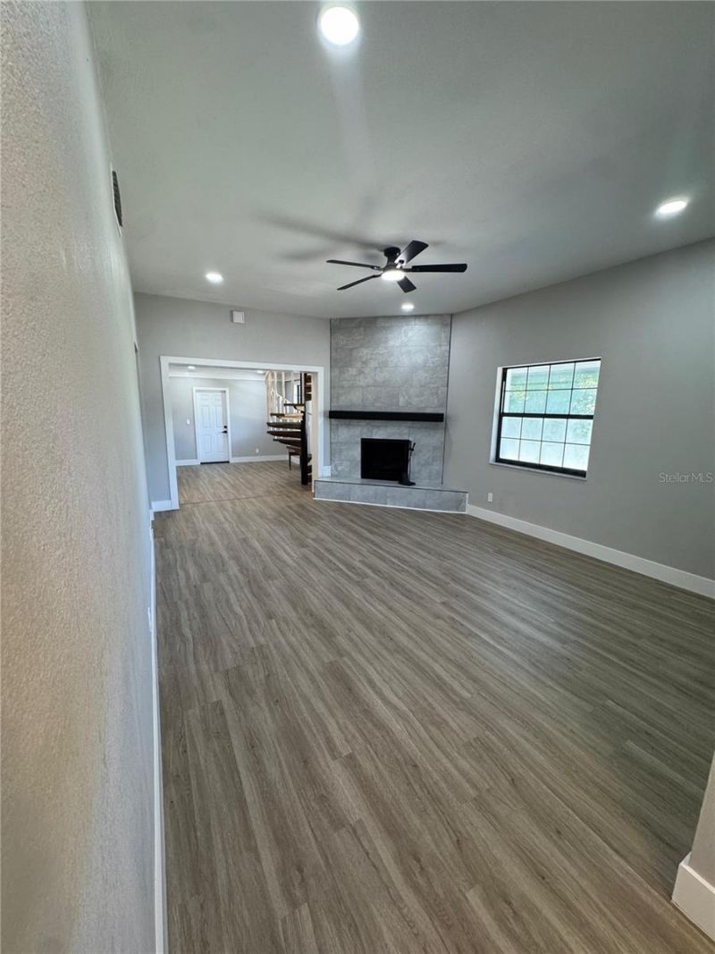 332 Big Tree Road , South Daytona, FL 32119 Photo