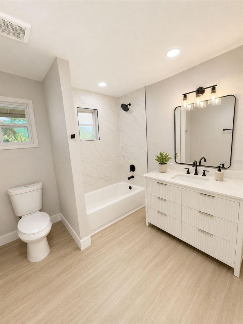 332 Big Tree Road , South Daytona, FL 32119 Photo