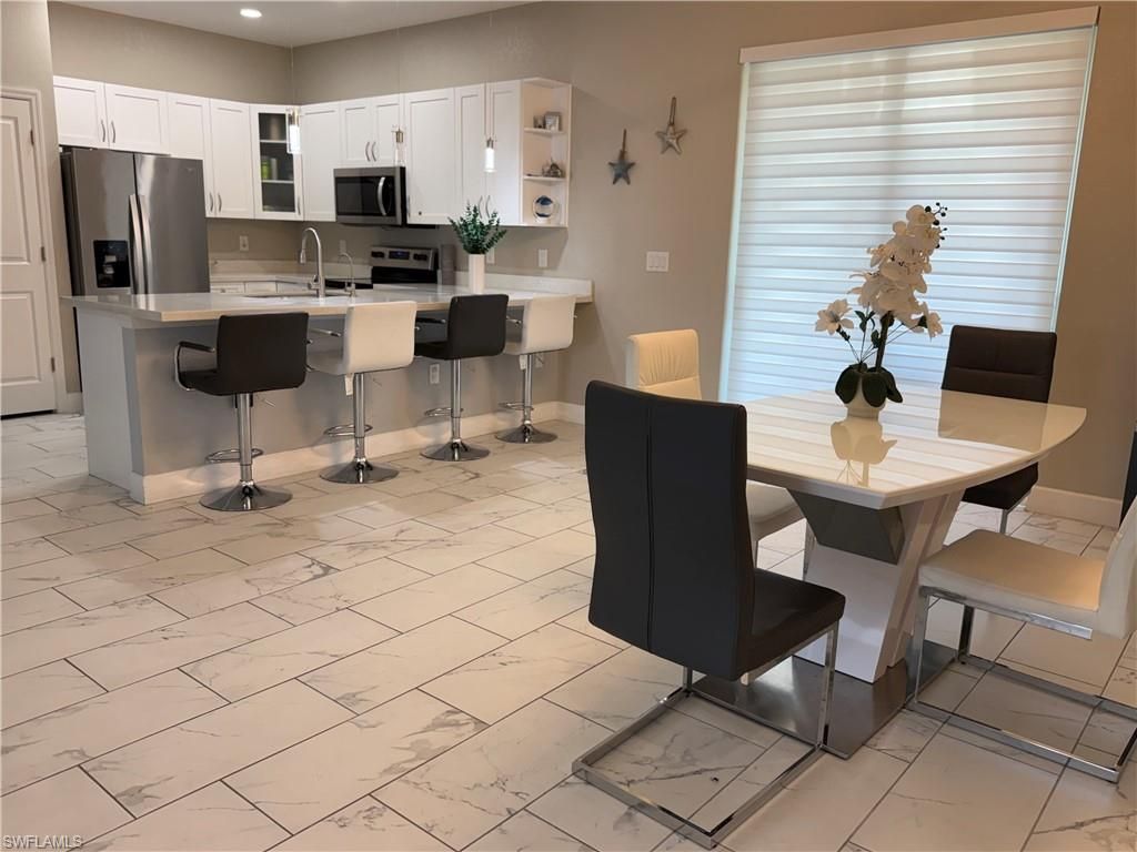 209 Nelson Rd N, Cape Coral, FL 33993 Photo