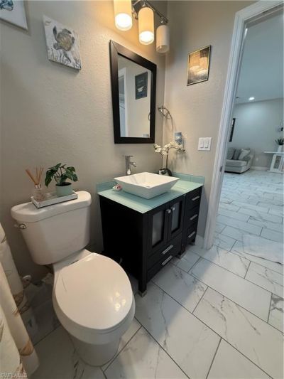 209 Nelson Rd N, Cape Coral, FL 33993 Photo