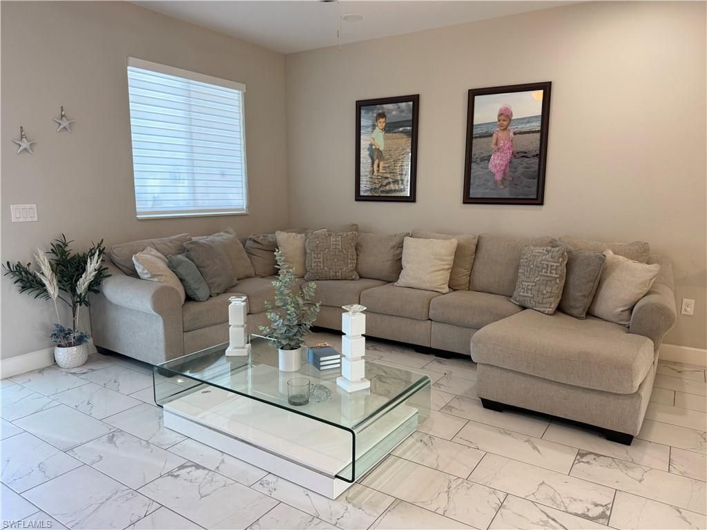 209 Nelson Rd N, Cape Coral, FL 33993 Photo