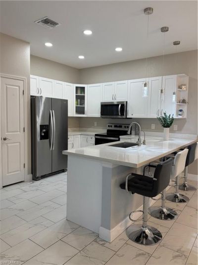 209 Nelson Rd N, Cape Coral, FL 33993 Photo