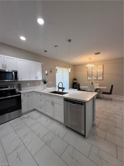 209 Nelson Rd N, Cape Coral, FL 33993 Photo