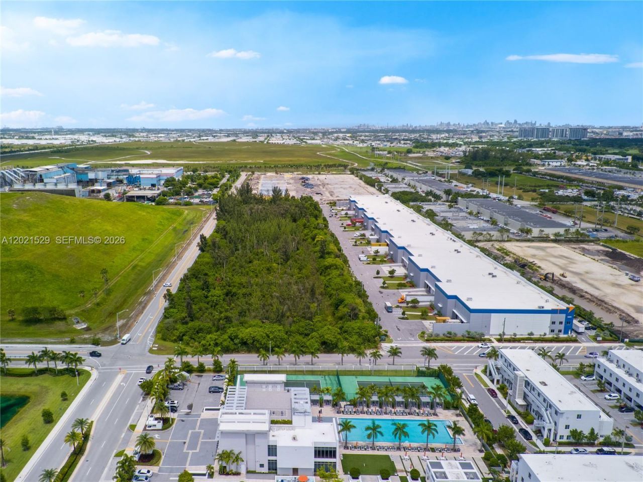 6400 NW 105th Pl , Doral, FL 33178 Photo