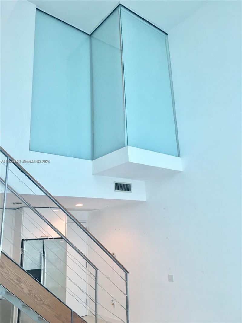 60 SW 13th St , Unit 4612, Miami, FL 33130 Photo