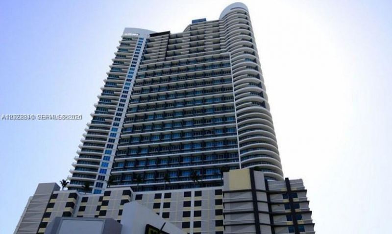 60 SW 13th St , Unit 4612, Miami, FL 33130 Photo