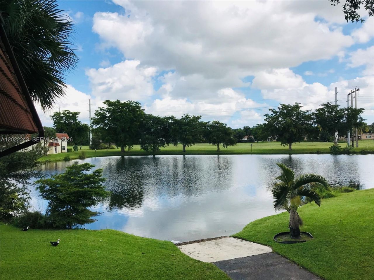 565 NW 100th Pl , Unit 203, Pembroke Pines, FL 33024 Photo