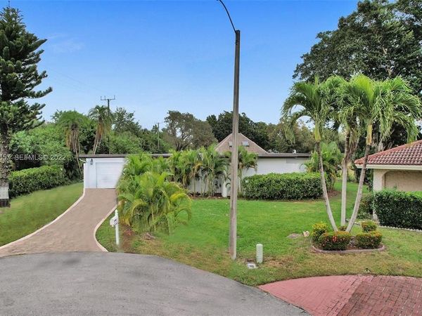 4808 Queen Palm Lane, Tamarac, FL 33319