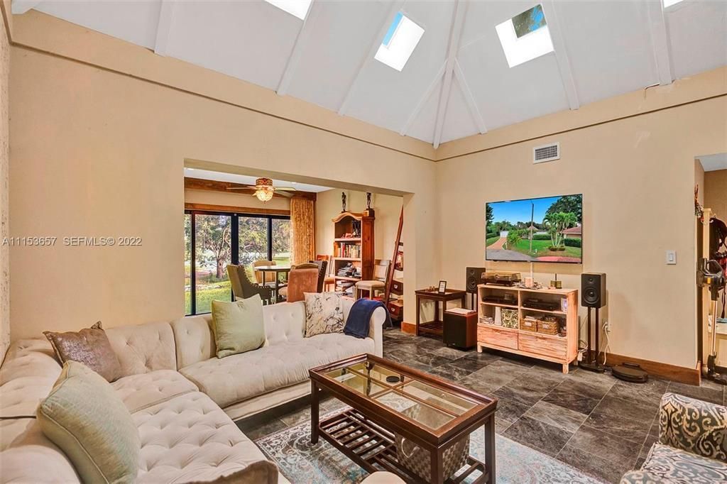 4808 Queen Palm Lane, Tamarac, FL 33319 Photo