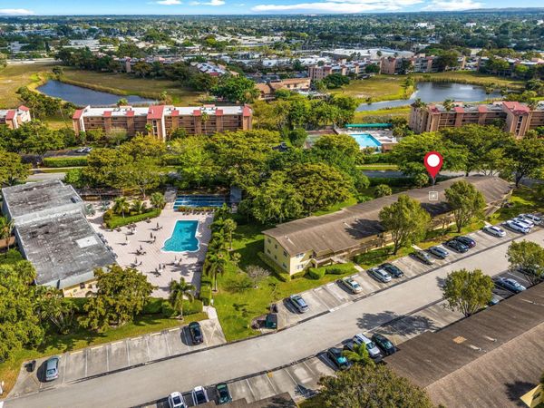 7360 NW 1st Street, Unit 206, Margate, FL 33063