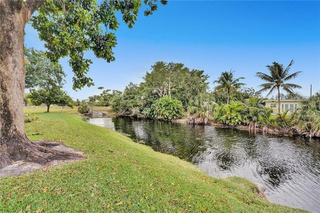 7360 NW 1st Street, Unit 206, Margate, FL 33063 Photo