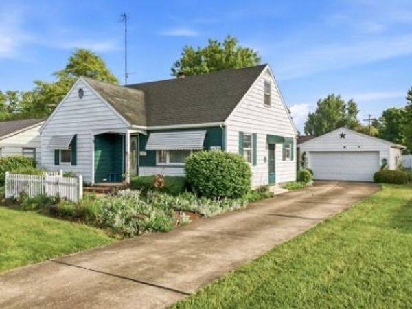 1172 Westwood Drive NW, Warren, OH 44485
