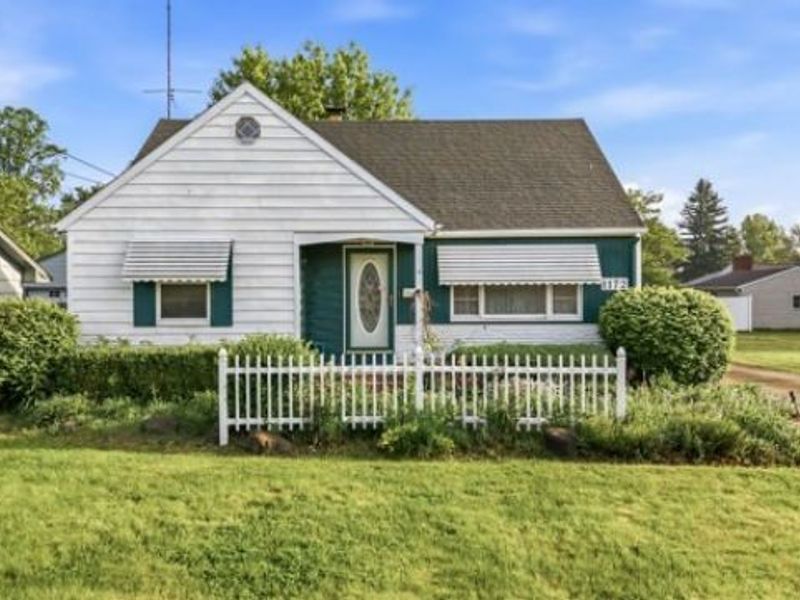 1172 Westwood Drive NW, Warren, OH 44485 Photo 3
