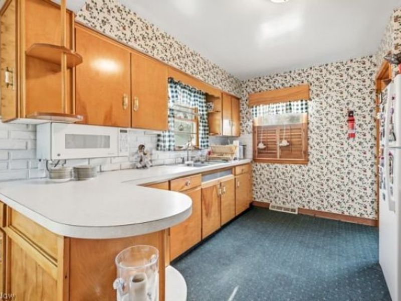 1172 Westwood Drive NW, Warren, OH 44485 Photo 9