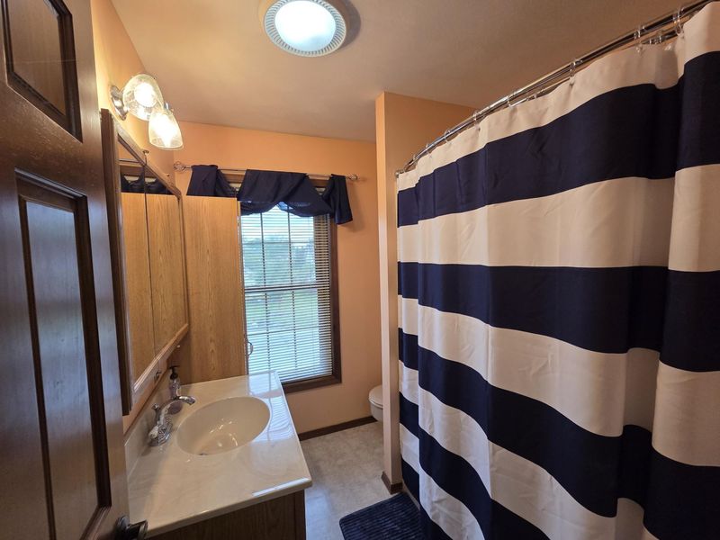 111 Jacobs Drive, Wapakoneta, OH 45895 Photo 22