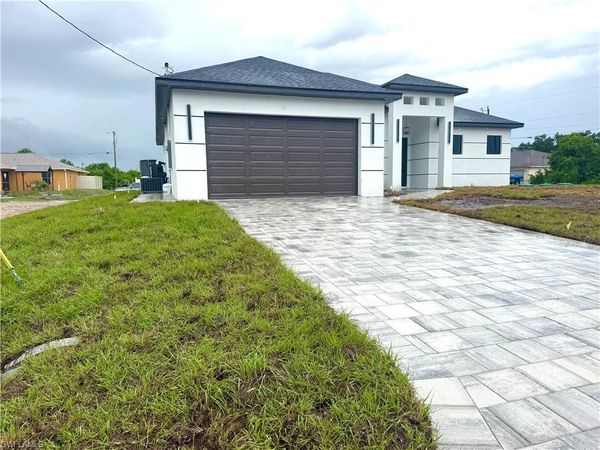 921 Martha AVE S, LEHIGH ACRES, FL 33974