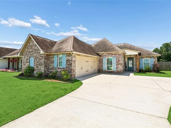 31357 SWEETWATER RIDGE Drive, Walker, LA 70785