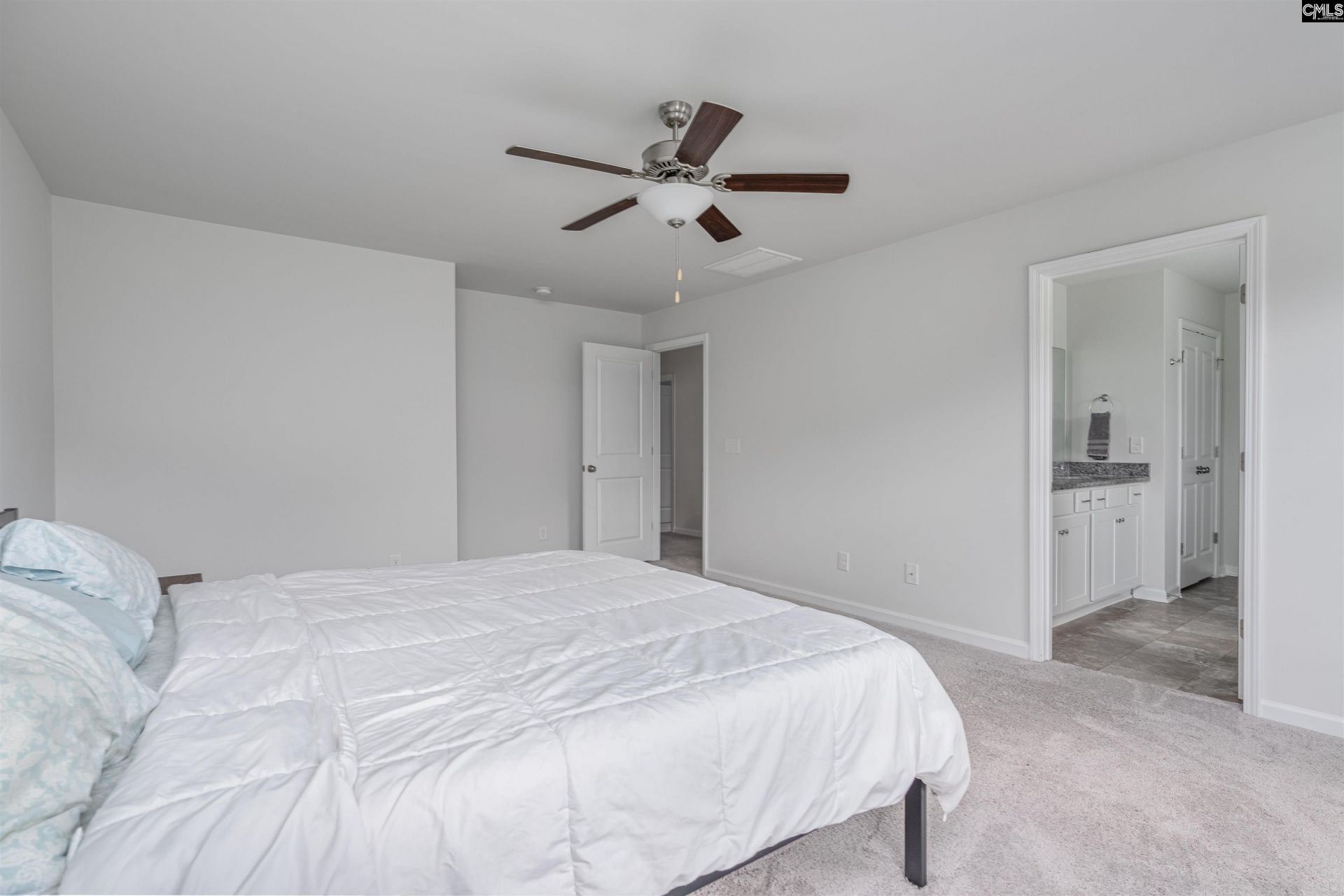 646 Penfolds Way  Photo 15
