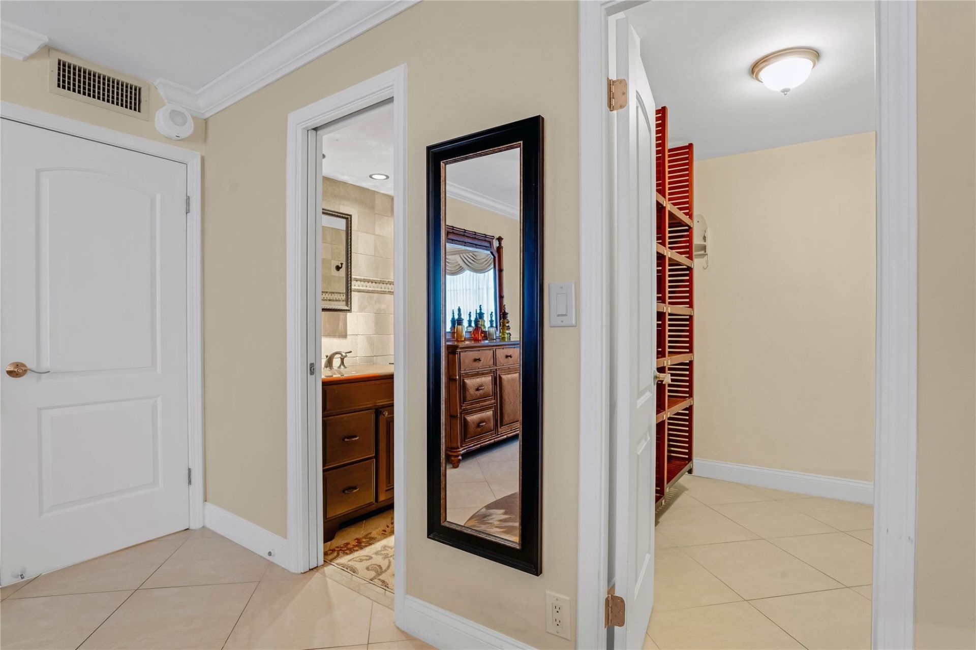 133 N Pompano Beach Boulevard, Unit 501, Pompano Beach, FL 33062 Photo