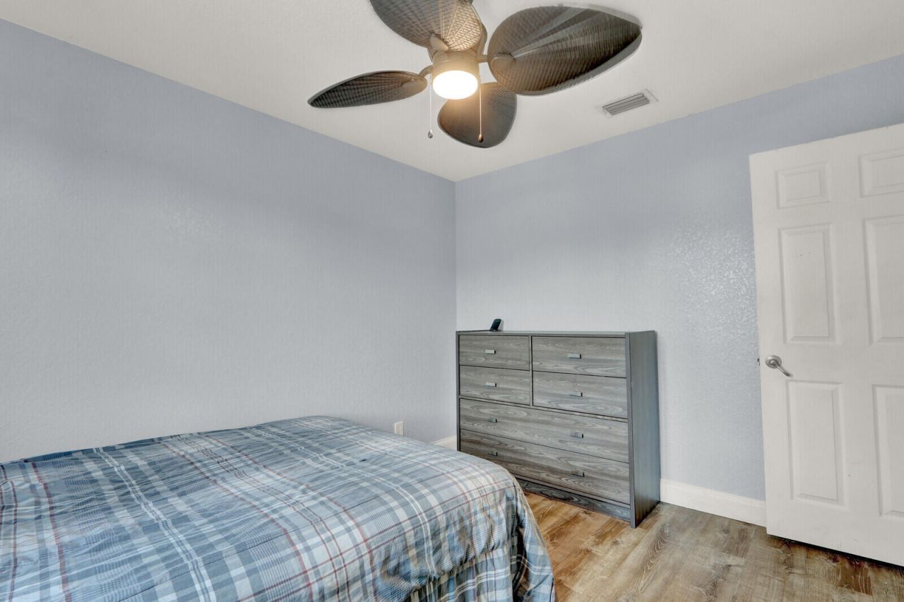 3300 Commodore Court, West Palm Beach, FL 33411 Photo
