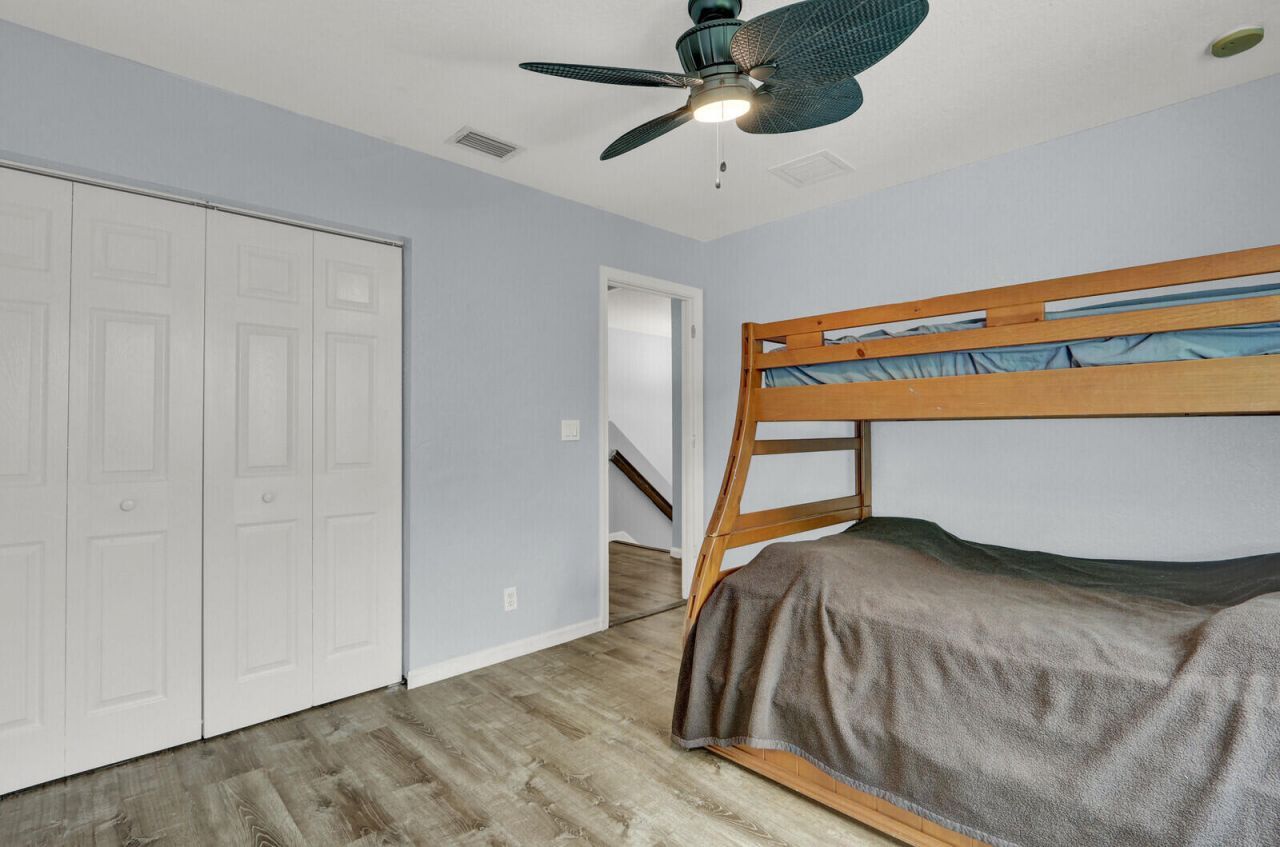 3300 Commodore Court, West Palm Beach, FL 33411 Photo
