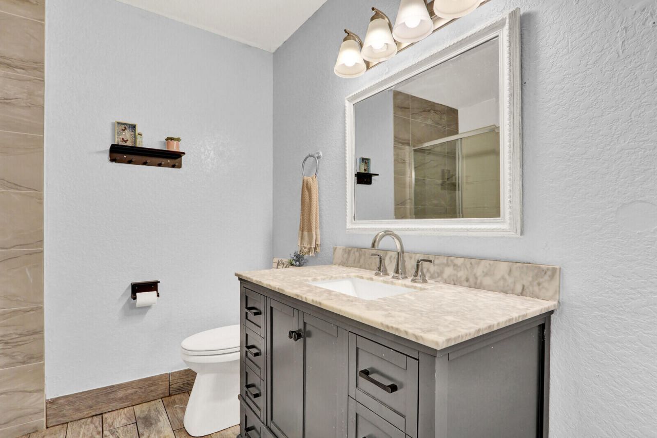 3300 Commodore Court, West Palm Beach, FL 33411 Photo