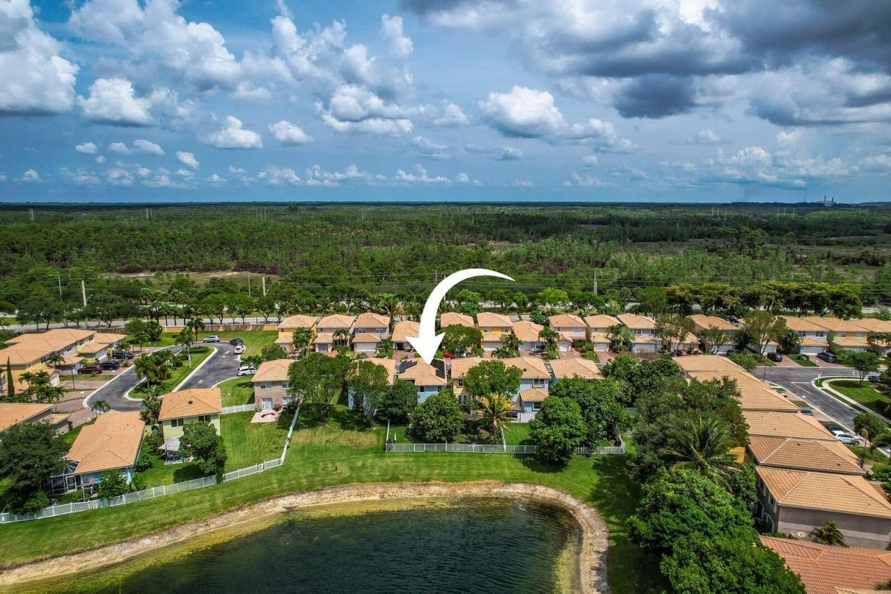 3300 Commodore Court, West Palm Beach, FL 33411 Photo