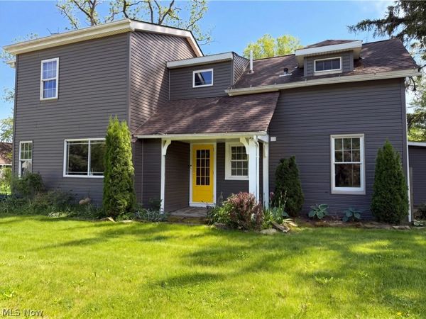 23691 Redfern Road , Columbia Station, OH 44028